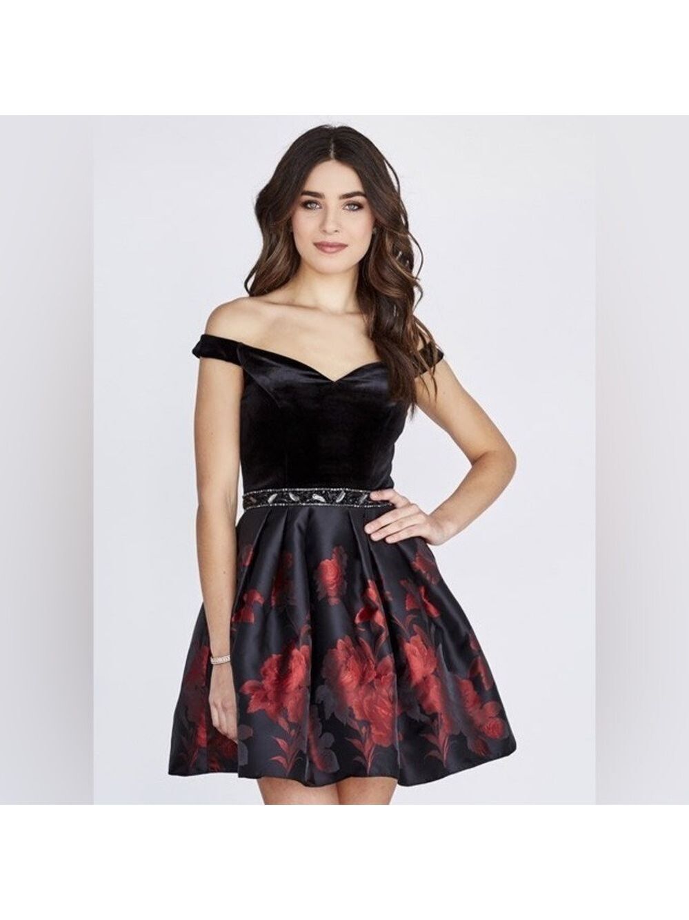 Size 14 Homecoming Cocktail Holiday mini short dress Black Red Burgundy Velvet